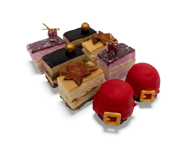 Luxe mini kerstgebakjes 8 stuks